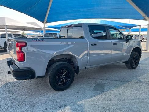 Used 2024 Chevrolet Silverado 1500 LT Trail Boss w/ Convenience Package II AWD/4WD image 5