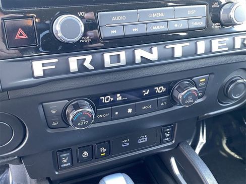 New 2025 Nissan Frontier SV w/ SV Convenience Package image 24