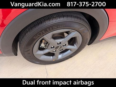 Certified 2025 Kia K4 LXS image 10