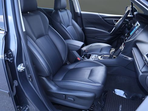Certified 2023 Subaru Forester Touring AWD/4WD image 19