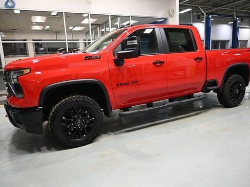 New 2026 Chevrolet Silverado 3500 LT w/ Trail Boss Package image 8