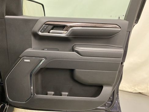 Used 2023 Chevrolet Silverado 1500 LTZ image 11