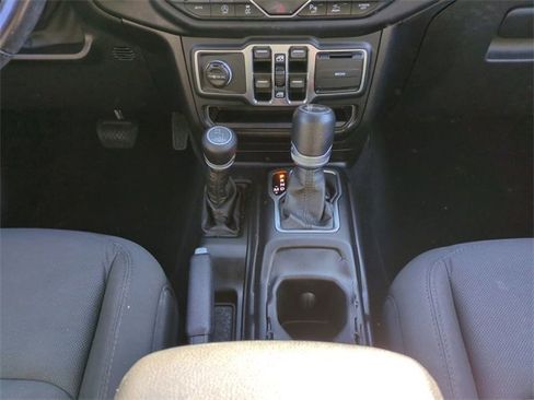 Used 2021 Jeep Wrangler Unlimited Sport S image 18