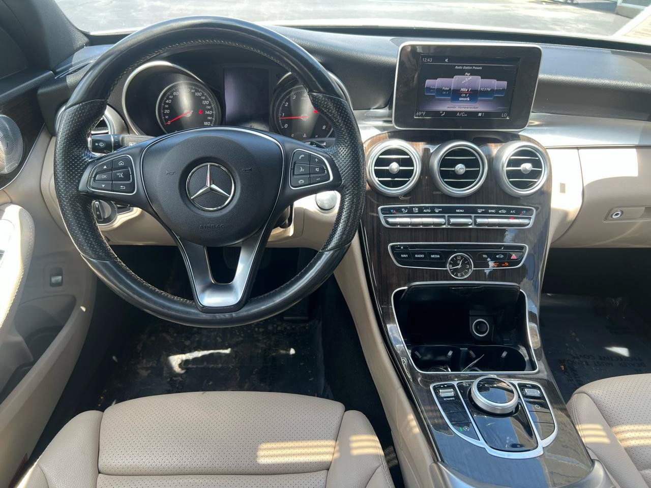 Used 2018 Mercedes-Benz C 300 4MATIC Sedan image 19