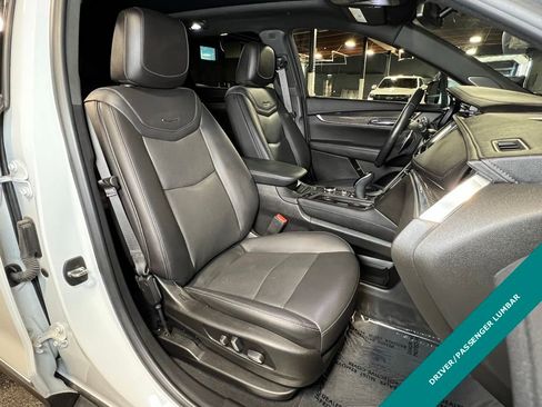 Used 2021 Cadillac XT5 Sportv image 4