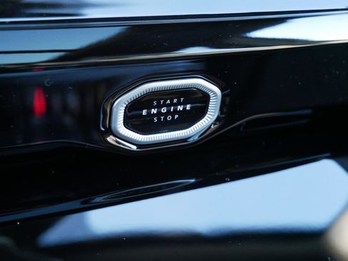 New 2026 Jeep Grand Cherokee Limited Reserve image 15