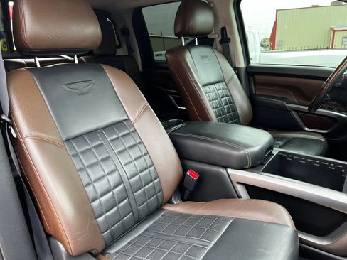 Used 2016 Nissan Titan Platinum Reserve RWD image 19