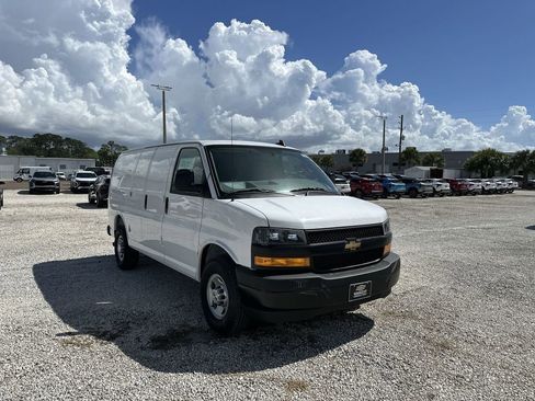 New 2025 Chevrolet Express 2500 w/ Driver Convenience Package RWD image 10