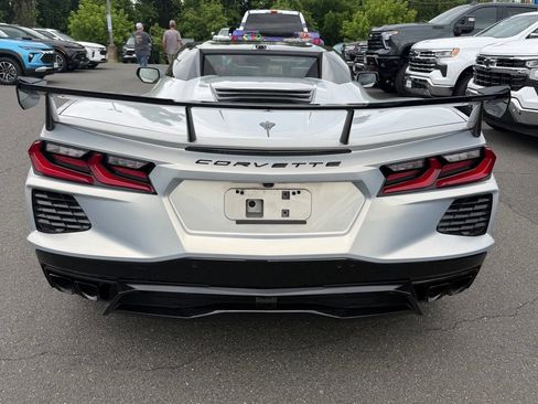 Used 2022 Chevrolet Corvette Stingray Preferred Conv w/ Z51 Performance Package RWD image 23