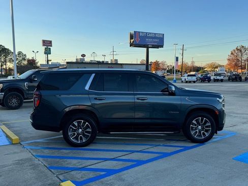 Used 2021 Chevrolet Tahoe LT w/ LT Signature Plus Package image 4