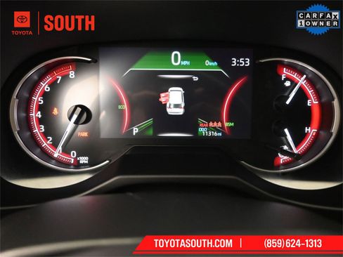 Used 2024 Toyota RAV4 Adventure image 12