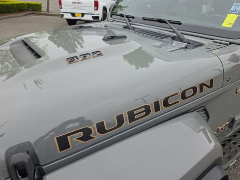 Used 2022 Jeep Wrangler Unlimited Rubicon 392 w/ Xtreme Recon 35" Tire Package AWD/4WD image 35