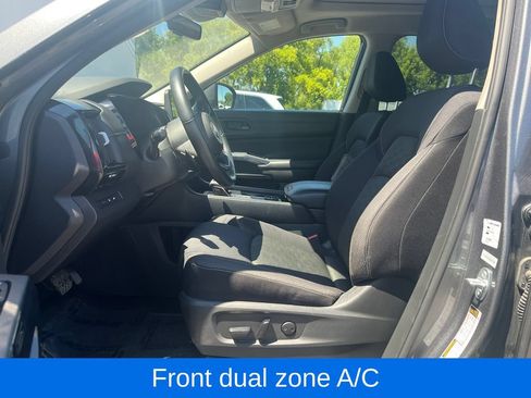 Used 2024 Nissan Pathfinder SV AWD/4WD image 11