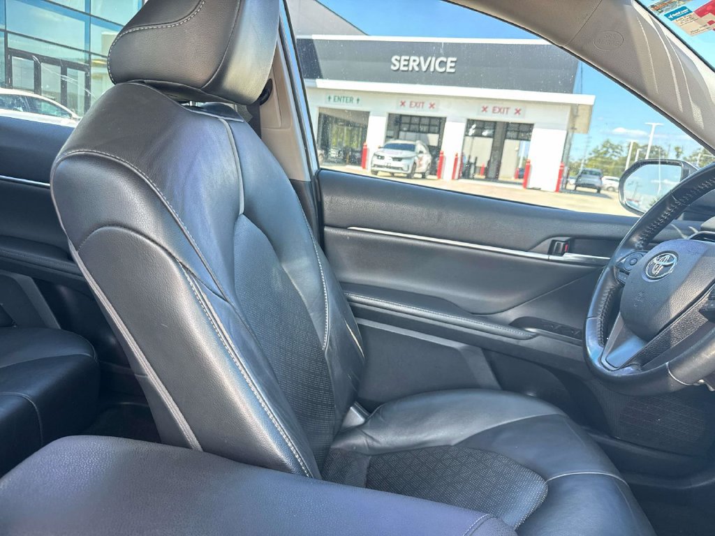 Used 2021 Toyota Camry XSE FWD image 13
