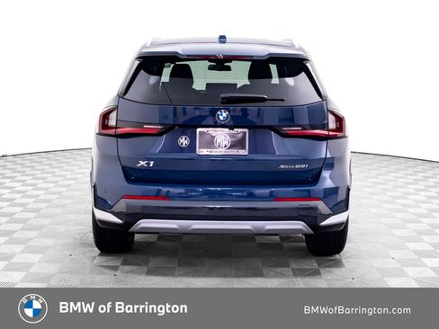 New 2026 BMW X1 xDrive28i w/ Technology Package AWD/4WD image 3