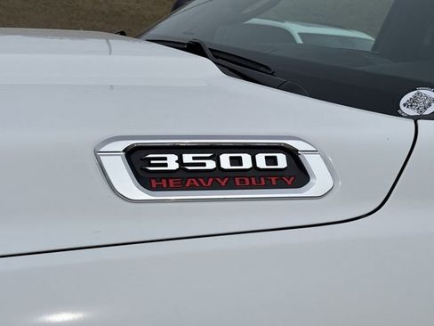 New 2026 RAM 3500 Tradesman image 10