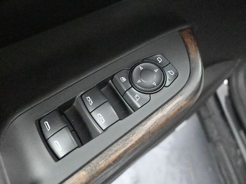 Used 2021 GMC Acadia Denali w/ Denali Ultimate Package image 32