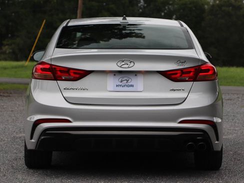 Used 2018 Hyundai Elantra Sport FWD image 5