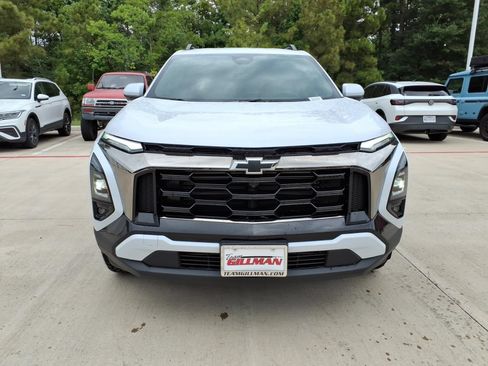 Used 2026 Chevrolet Equinox ACTIV w/ Convenience Package III FWD image 3
