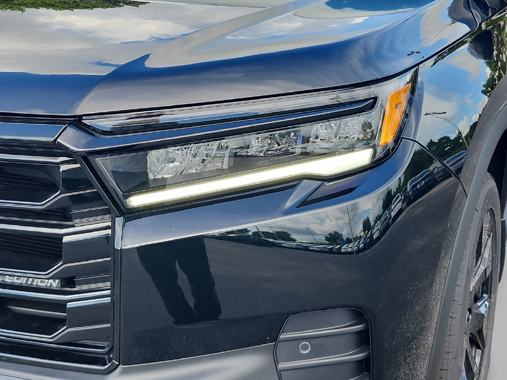 New 2026 Honda Pilot Black Edition image 14
