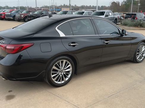 Used 2022 INFINITI Q50 Luxe w/ Cargo Package image 9
