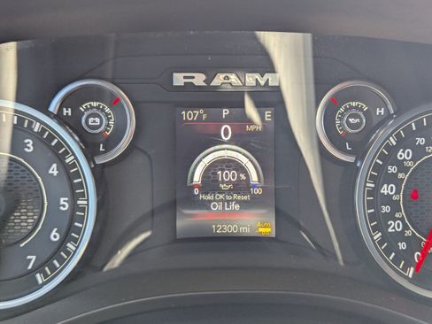 Used 2025 RAM 1500 Big Horn AWD/4WD image 13