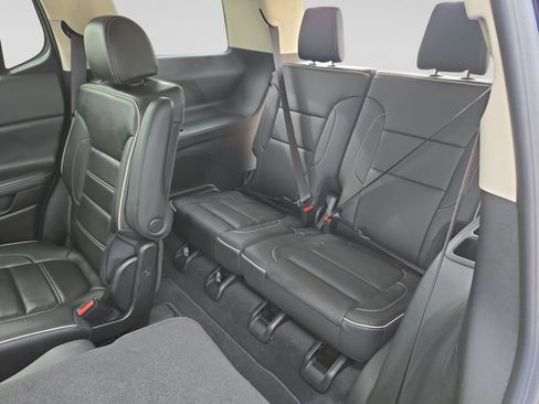 Used 2023 GMC Acadia Denali w/ Denali Technology Package AWD/4WD image 37