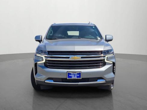 Used 2023 Chevrolet Suburban LT AWD/4WD image 2