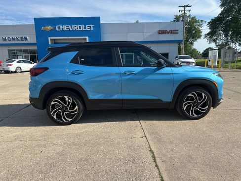 Used 2025 Chevrolet TrailBlazer RS w/ Convenience Package FWD image 2