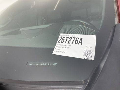 Used 2025 GMC Sierra 1500 AT4 w/ AT4 Premium Package image 34