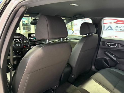 Used 2025 Honda Civic Sport image 37