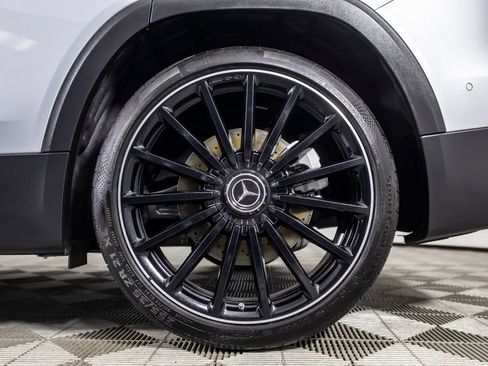 Used 2026 Mercedes-Benz GLB 35 AMG 4MATIC image 11