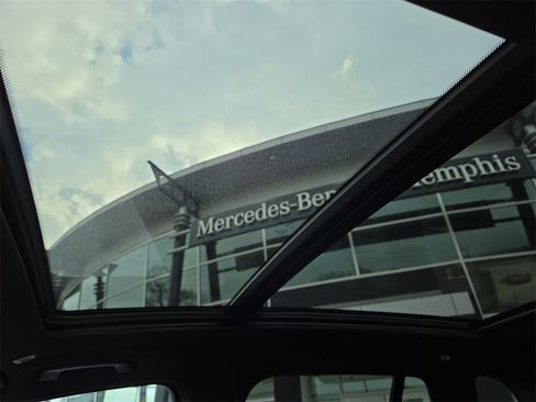 Used 2023 BMW X5 xDrive45e image 28