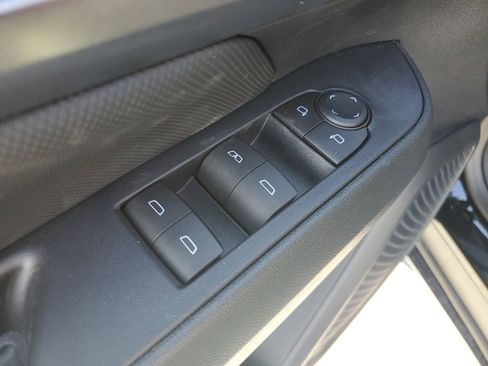 New 2026 Chevrolet Equinox EV RS image 21