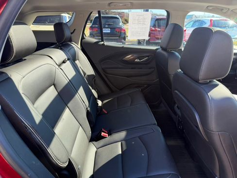 Used 2018 GMC Terrain Denali w/ Advanced Safety Package image 29