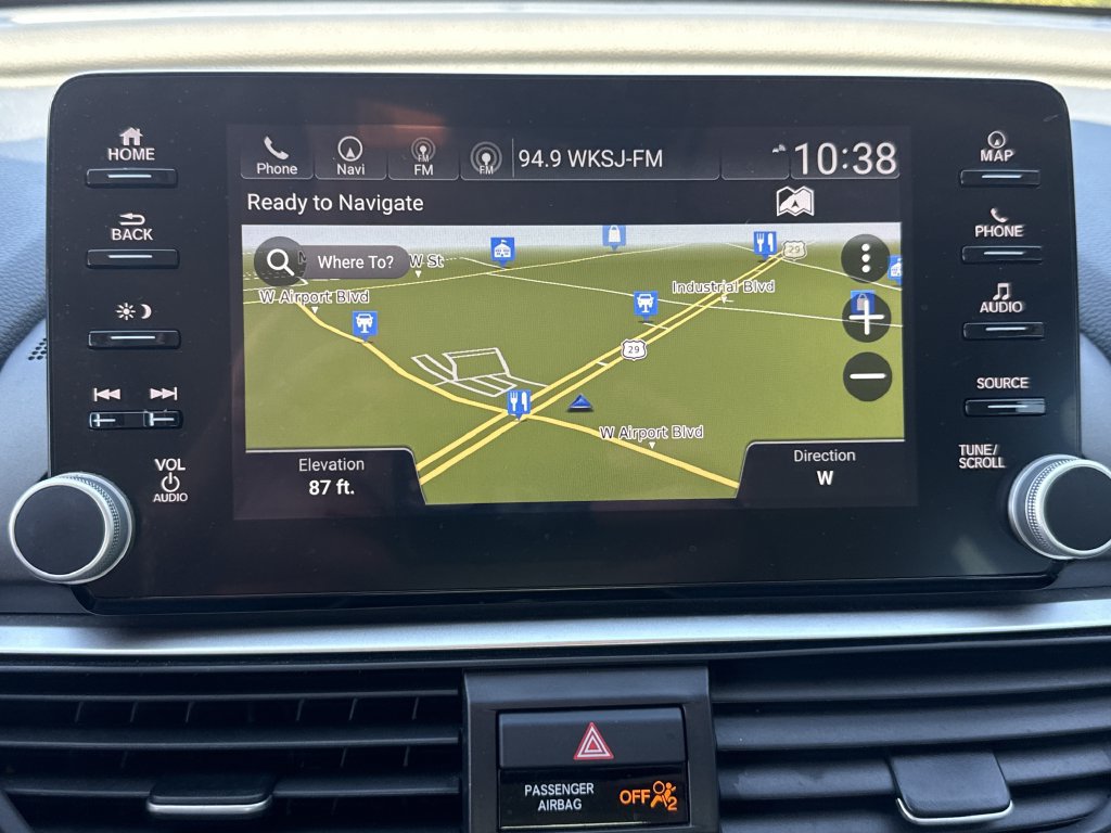 Used 2020 Honda Accord Touring image 23
