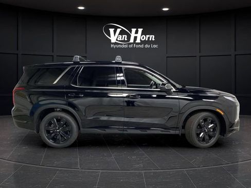 New 2025 Hyundai Palisade XRT image 2