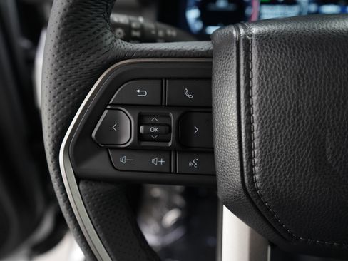 Used 2025 Toyota Tacoma TRD Off-Road image 22