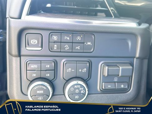 New 2026 Chevrolet Suburban Z71 w/ Z71 Off-Road Package AWD/4WD image 15
