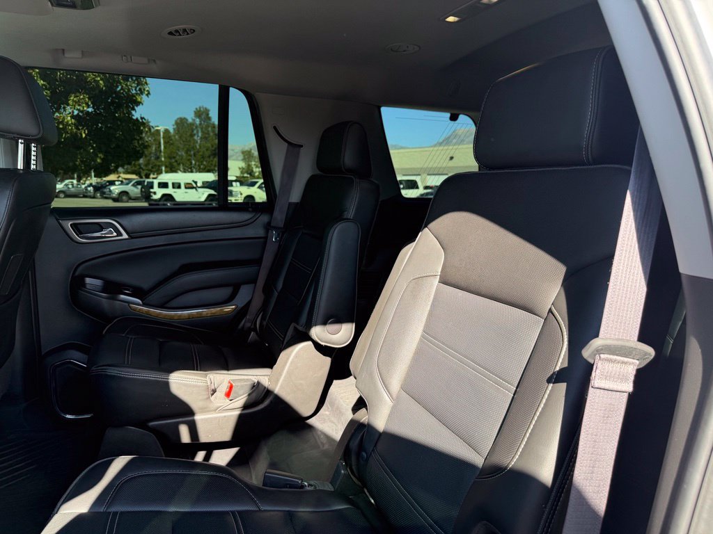 Used 2016 GMC Yukon Denali w/ Open Road Package AWD/4WD image 27