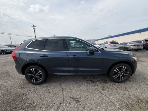 Used 2021 Volvo XC60 T5 Momentum AWD/4WD image 4