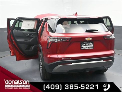 New 2026 Chevrolet Equinox LT image 22