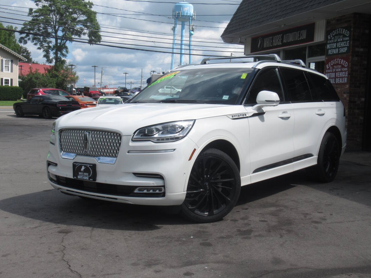 Used 2021 Lincoln Aviator Reserve AWD/4WD image 35