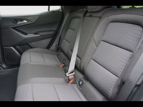 New 2026 Chevrolet Equinox LT w/ Safety and Technology Package FWD image 8
