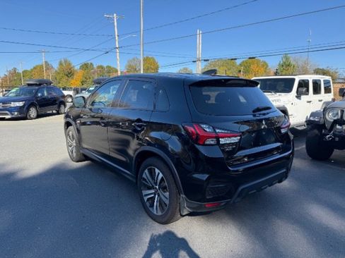 Used 2022 Mitsubishi Outlander Sport ES image 5