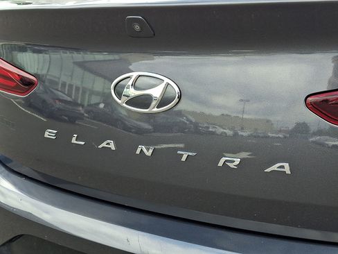 Used 2020 Hyundai Elantra Value Edition FWD image 30