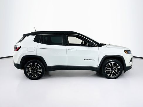 Used 2023 Jeep Compass Limited AWD/4WD image 4