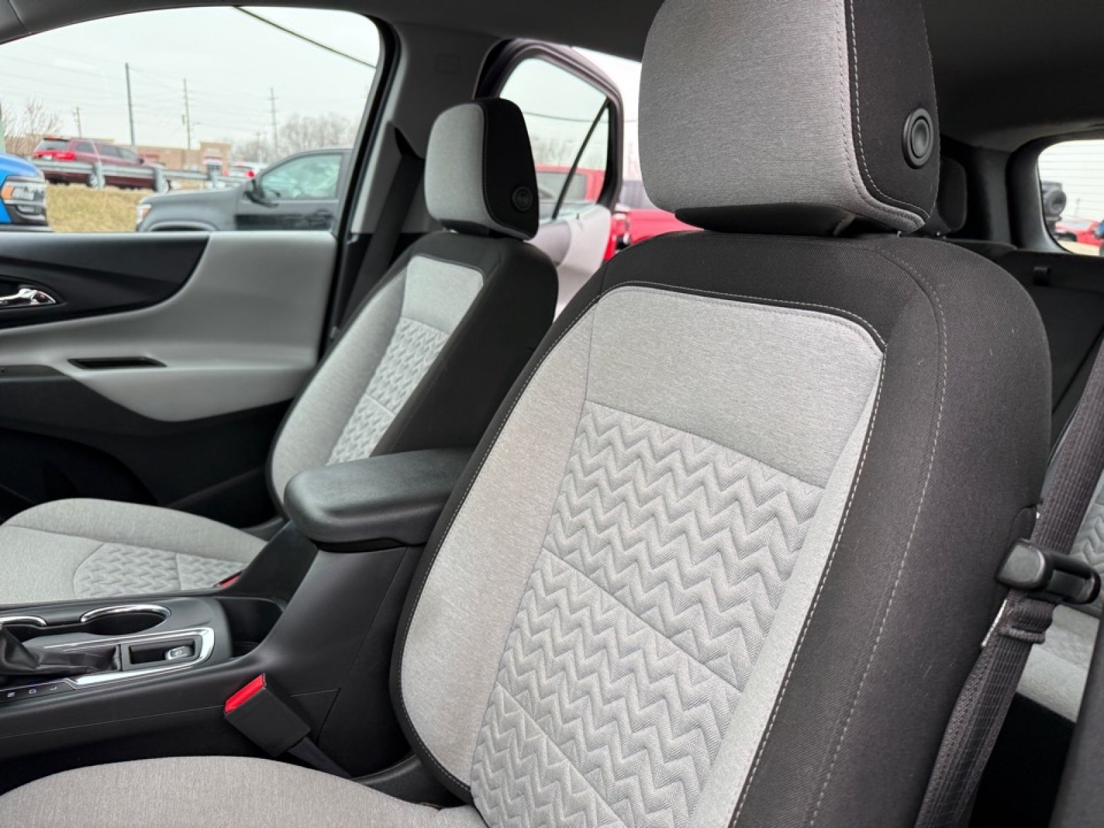 Used 2023 Chevrolet Equinox LS AWD/4WD image 26