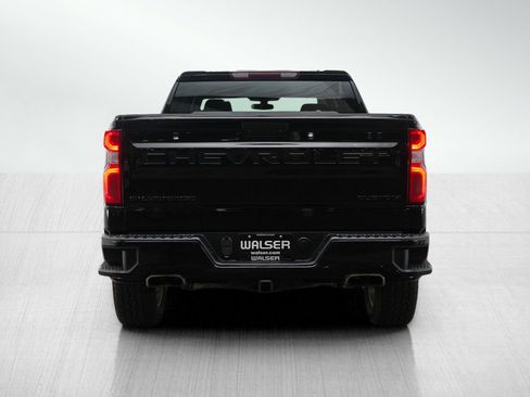 Used 2021 Chevrolet Silverado 1500 Custom w/ LPO, Dark Essentials Package image 5