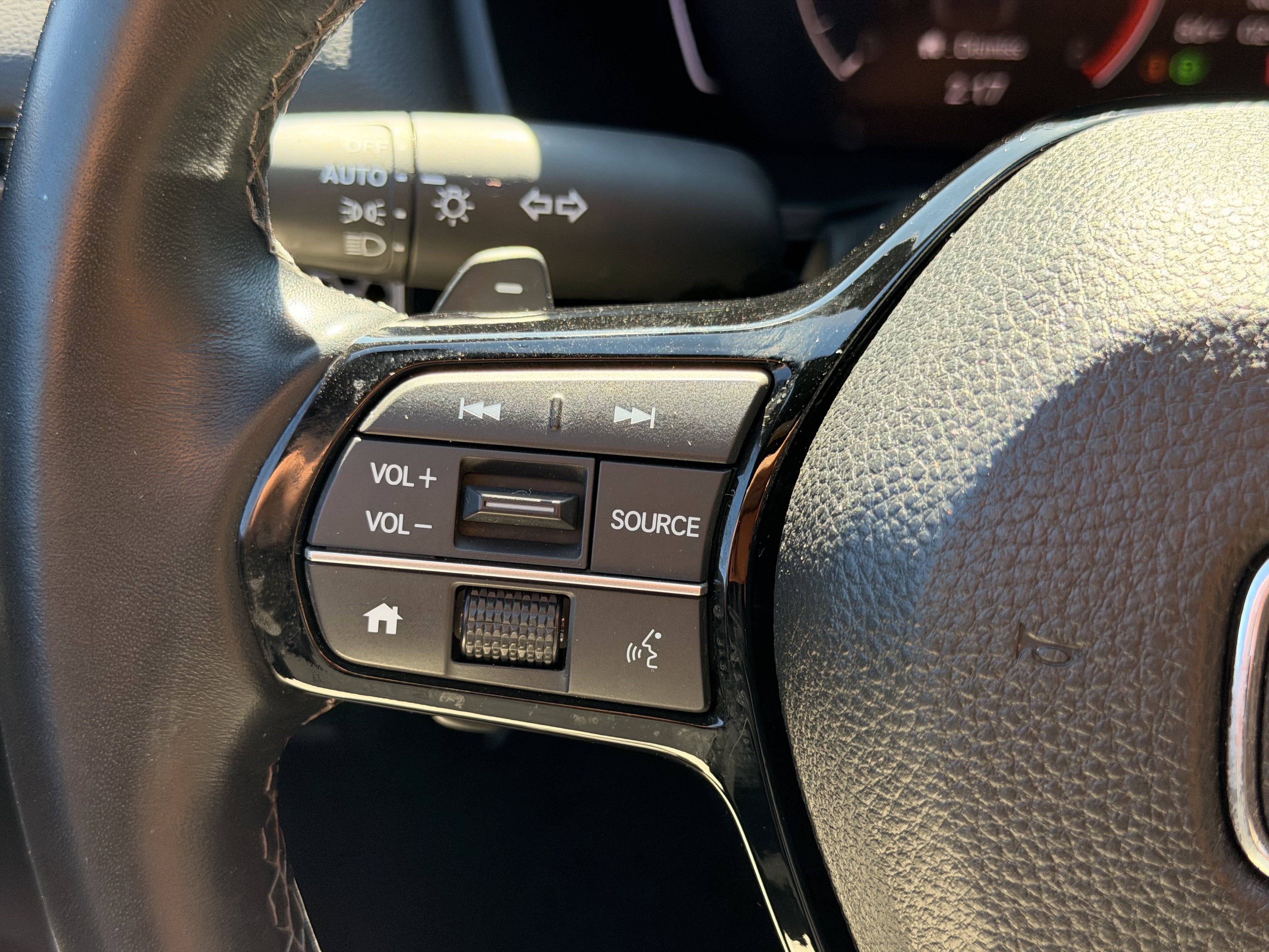 Certified 2025 Honda Civic Sport image 23